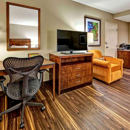 Hilton Garden Inn Nashville Брентуд Екстериор снимка
